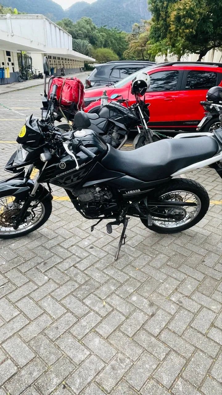 Crosser 2022