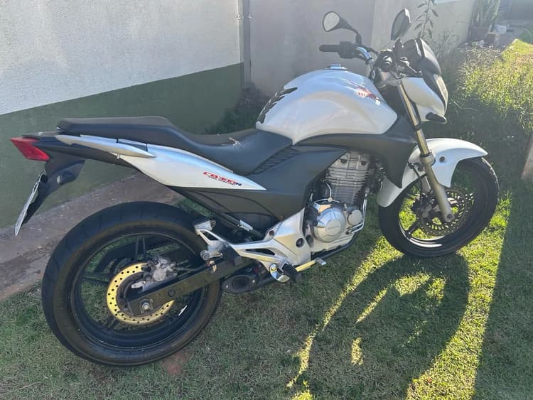 HONDA CB300R 2012 