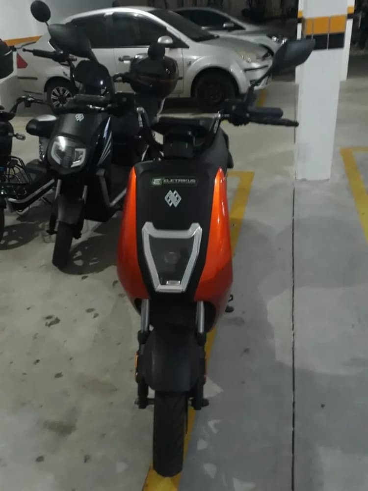 Scooter Elétrica 