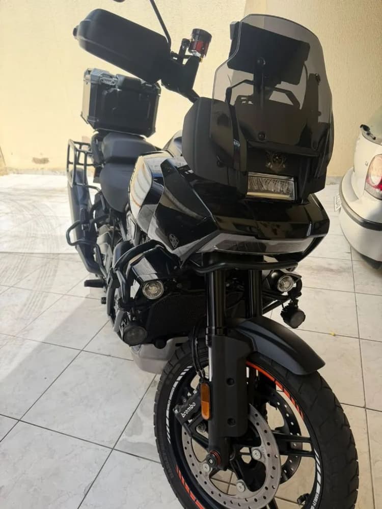 Vendo Pan América 22/22 com 3000km e com vários acessórios 