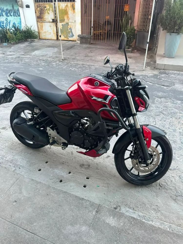 Fz15 2026