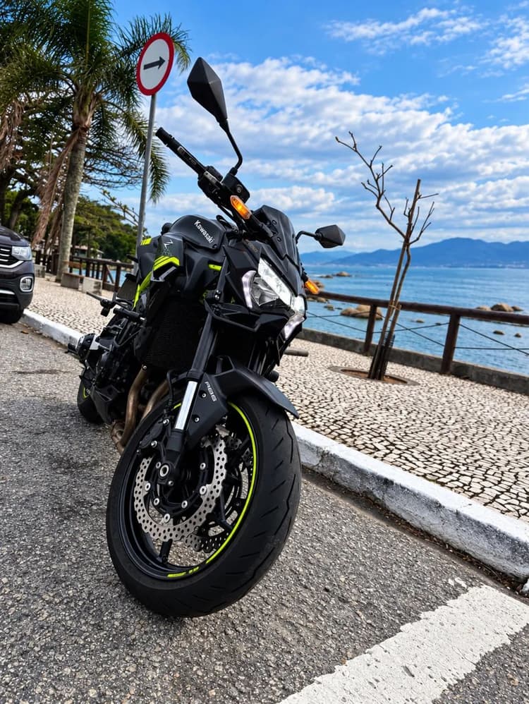Kawasaki z900 2021 IMPECÁVEL 