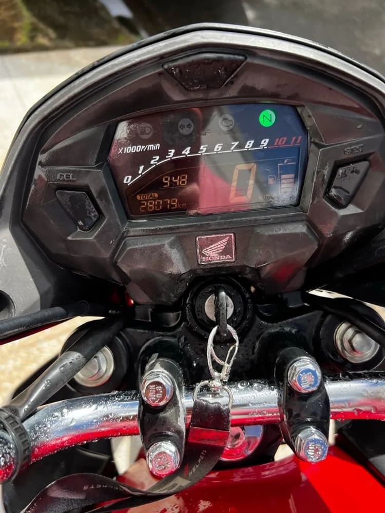 Moto muito nova 