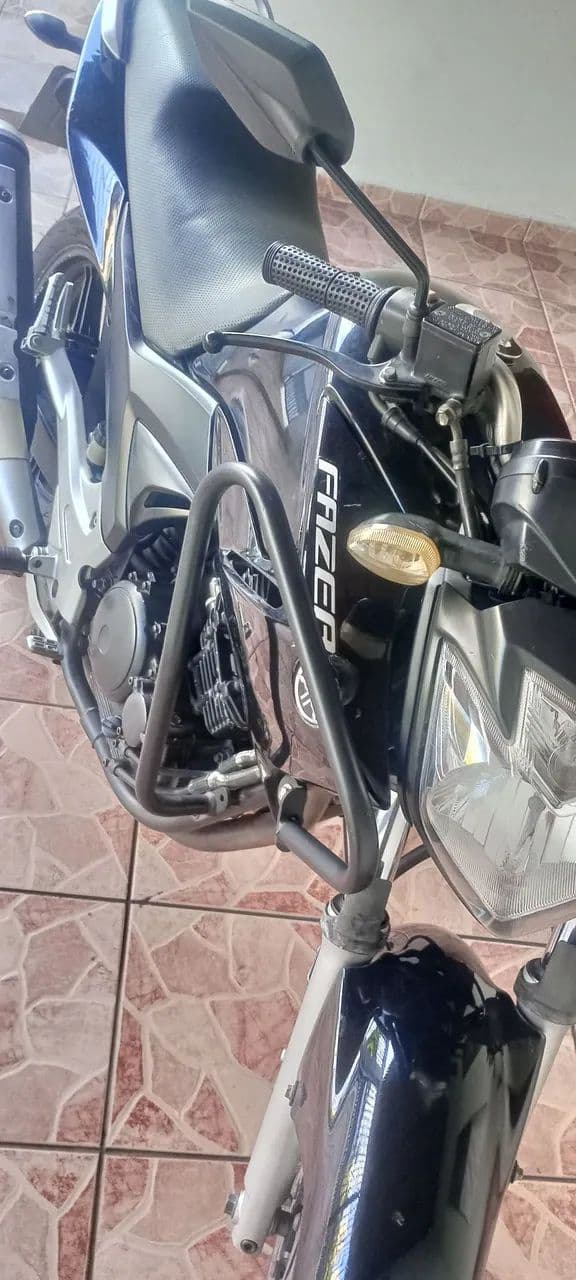 Fazer 250 2011