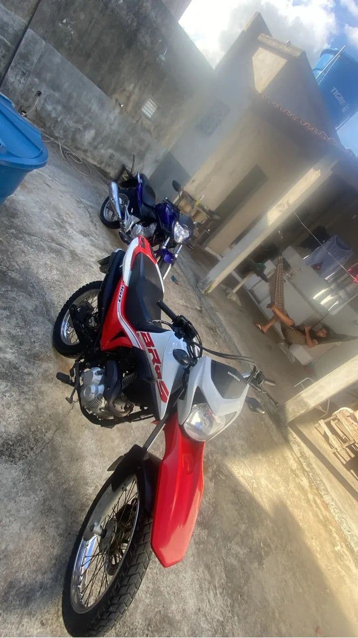 Bros 160, zerada! 