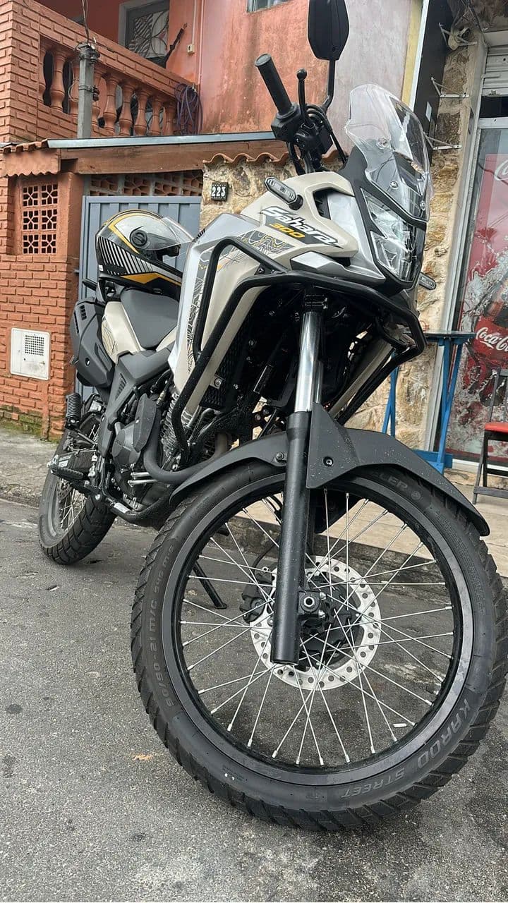 Sahara XRE 300