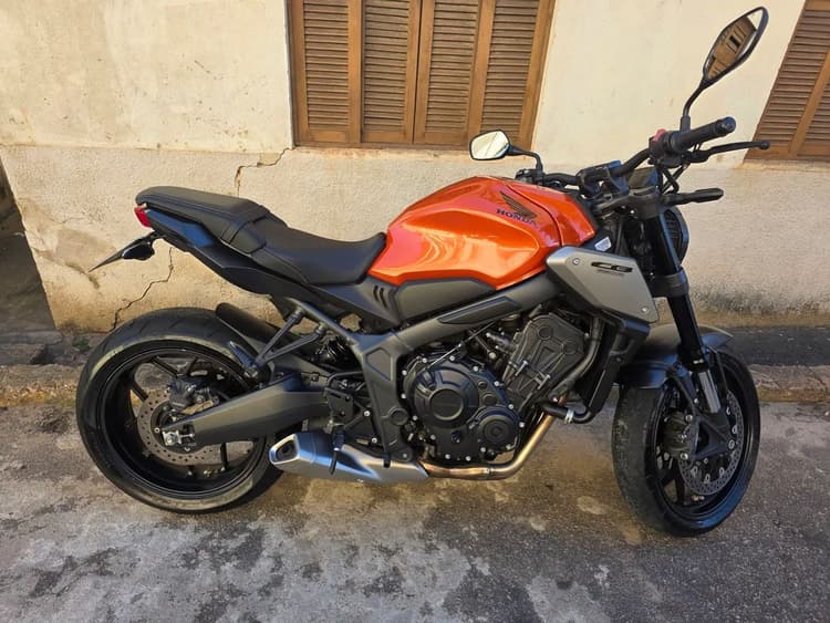 Cb 650R 