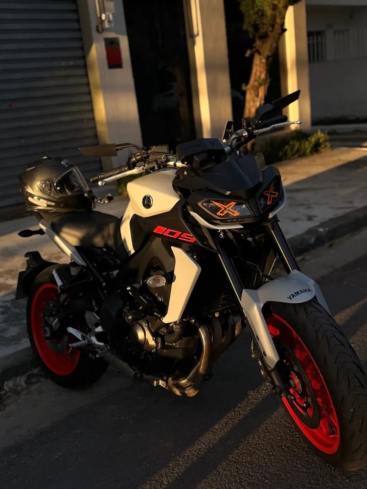 MT 09 ICE FLUO ZERO DETALHES