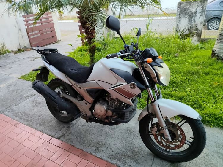 Fazer 250cc 2014