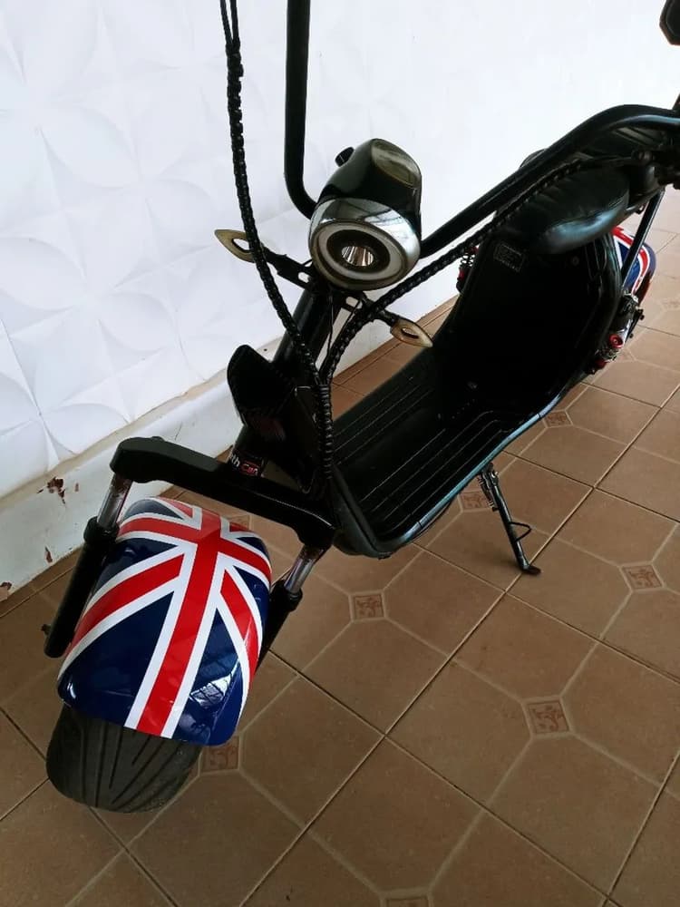 Scooter elétrica 