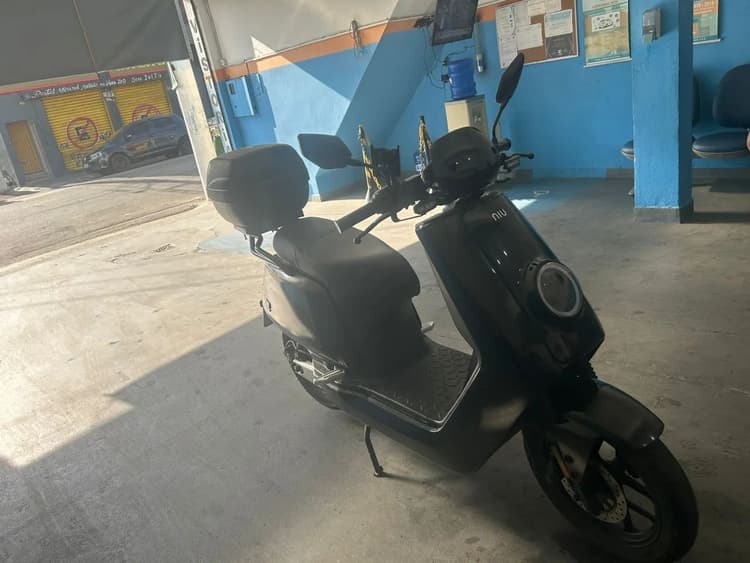 Scooter electrica