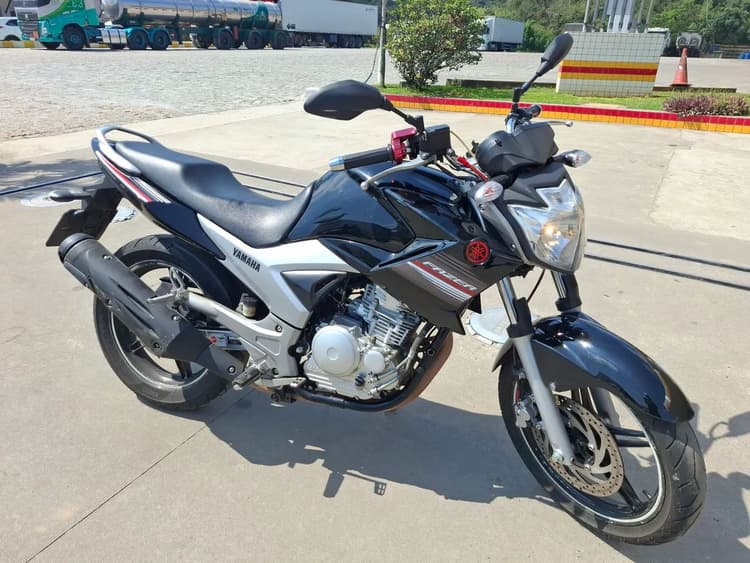 Fazer 250 2015 
