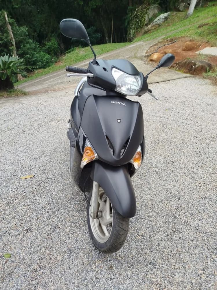 Honda lead ótimo custo benefício
