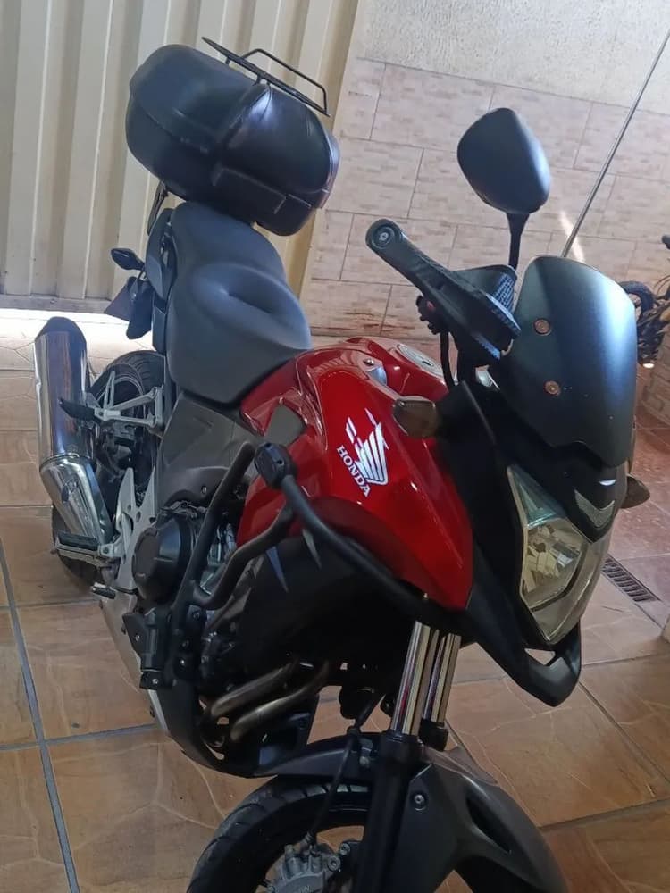 Vendo cb 500x 2015/2015. 