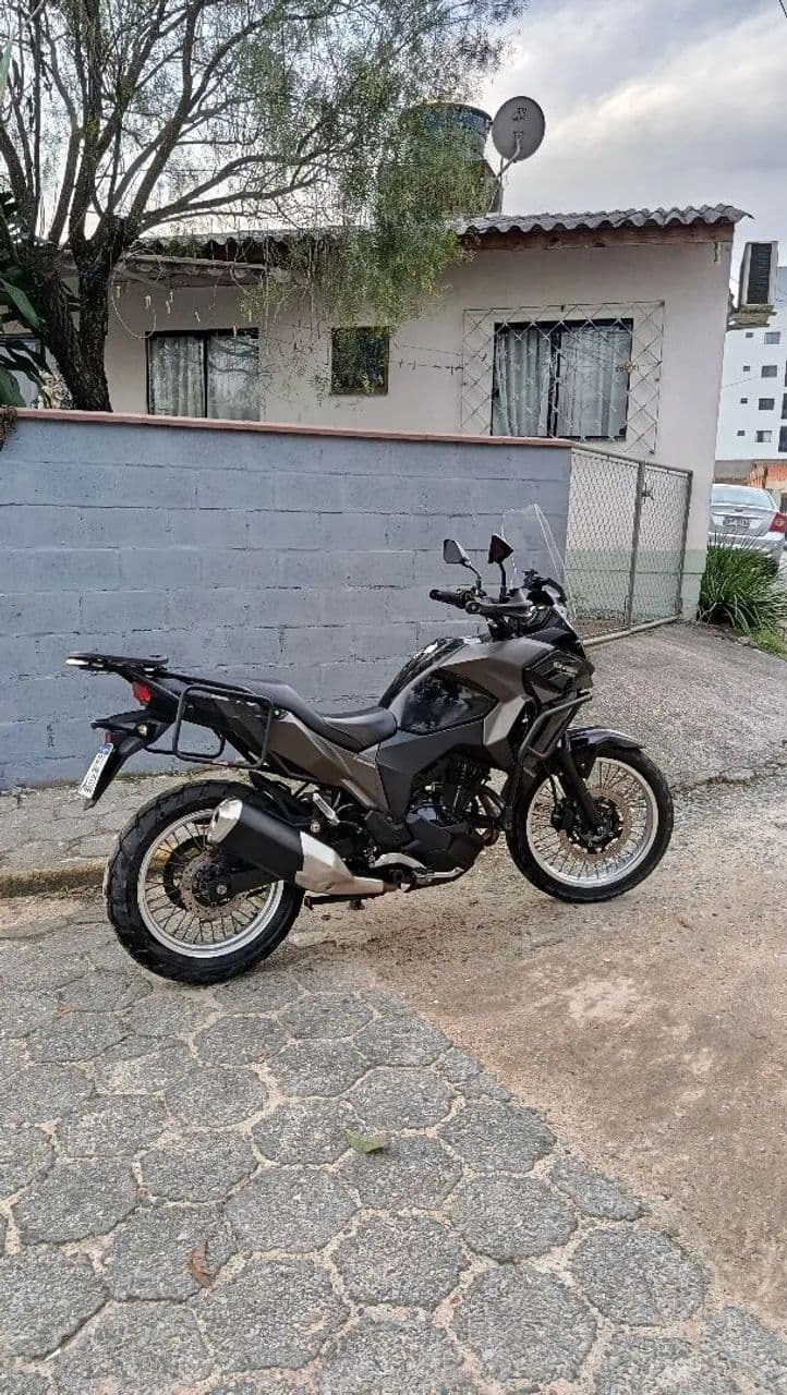 Versys 300 2018 