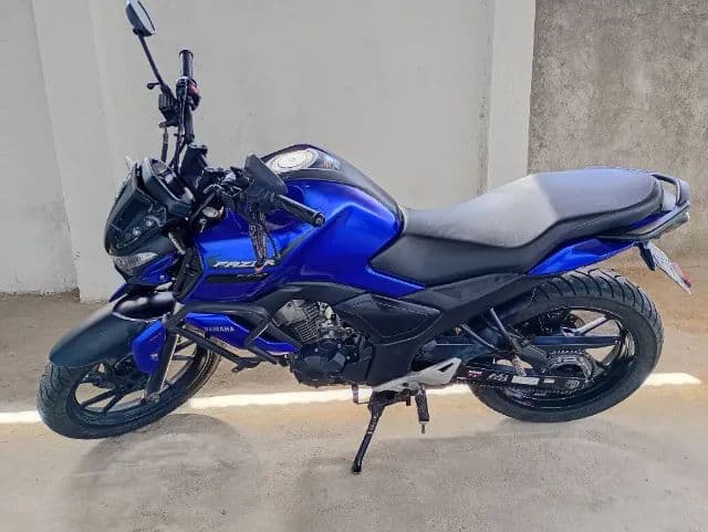 FZ15 2023/2024 