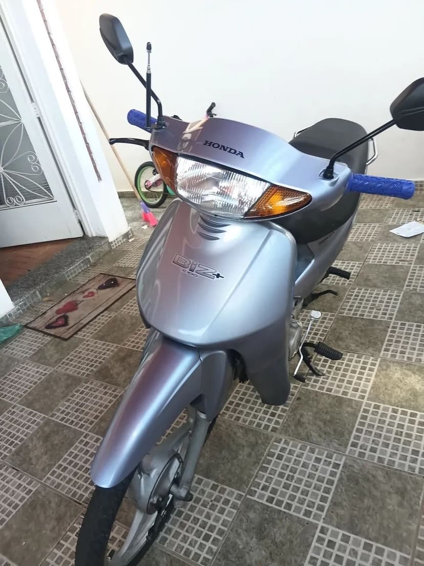 Moto bis
