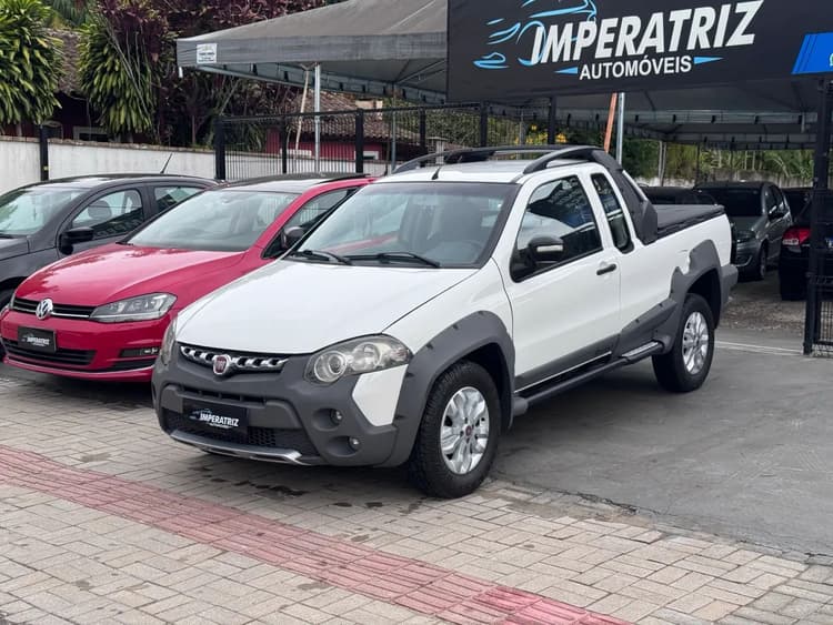 Fiat Strada Adventure 1.8/ 1.8 Locker Flex CE 2013