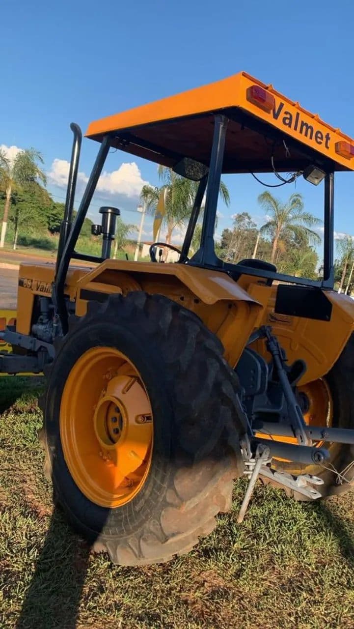 Trator Valmet 68 