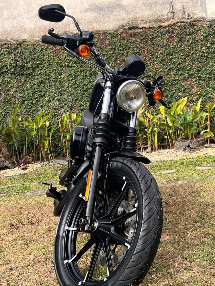 Vendo Harley 883
