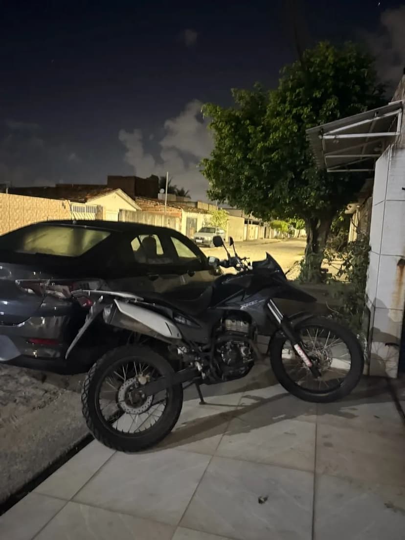 XRE 300