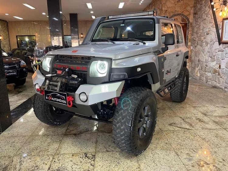 Troller T-4 XLT 3.2 2017