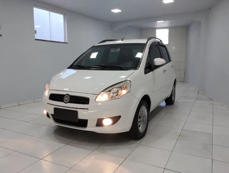 Fiat Idea Attractive 1.4 Fire Flex 8V 5P 2013