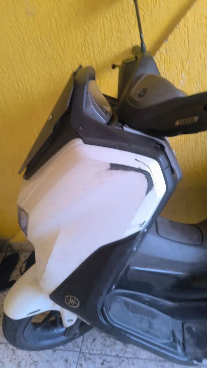 Yamaha branca 