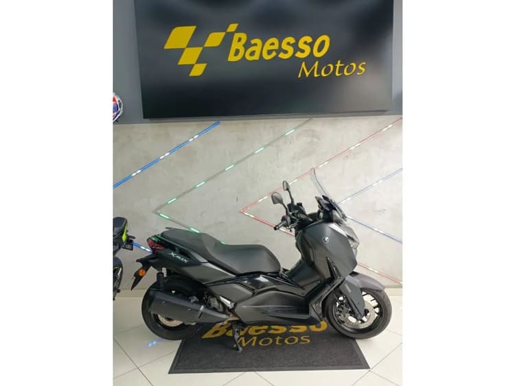 Yamaha Xmax 250 connected abs 2025