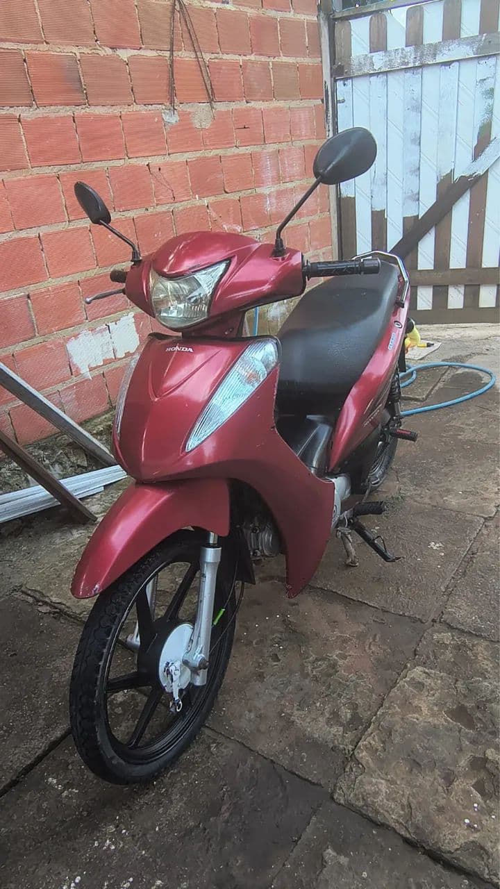 Vende-se BIZ 
