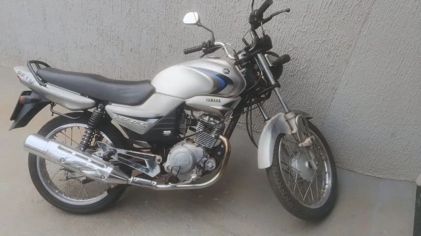 Yamaha YBR 125 