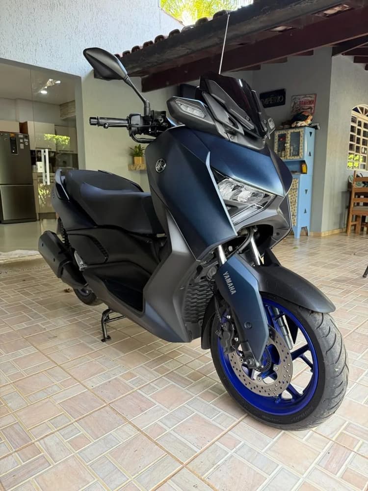 Xmax 250 4mil Km 