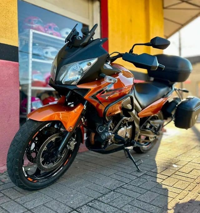 SUZUKI V-STROM 
