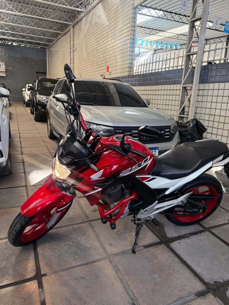 CB 250 TWISTER 2022 