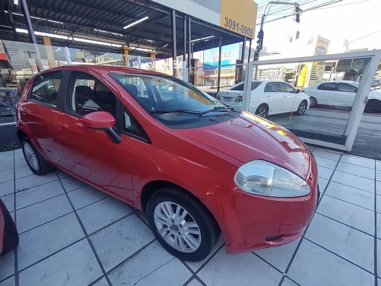 Fiat Punto Attractive 1.4 Fire Flex 8V 5P 2011