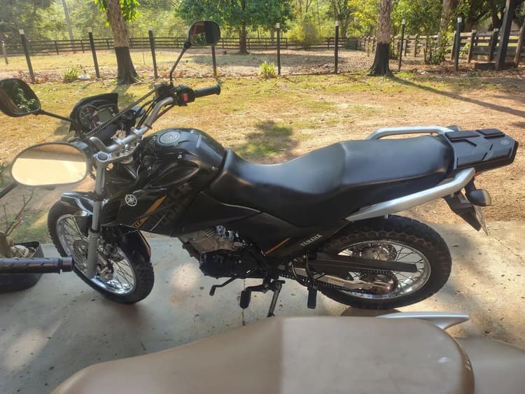 Vende uma cross xtz 150