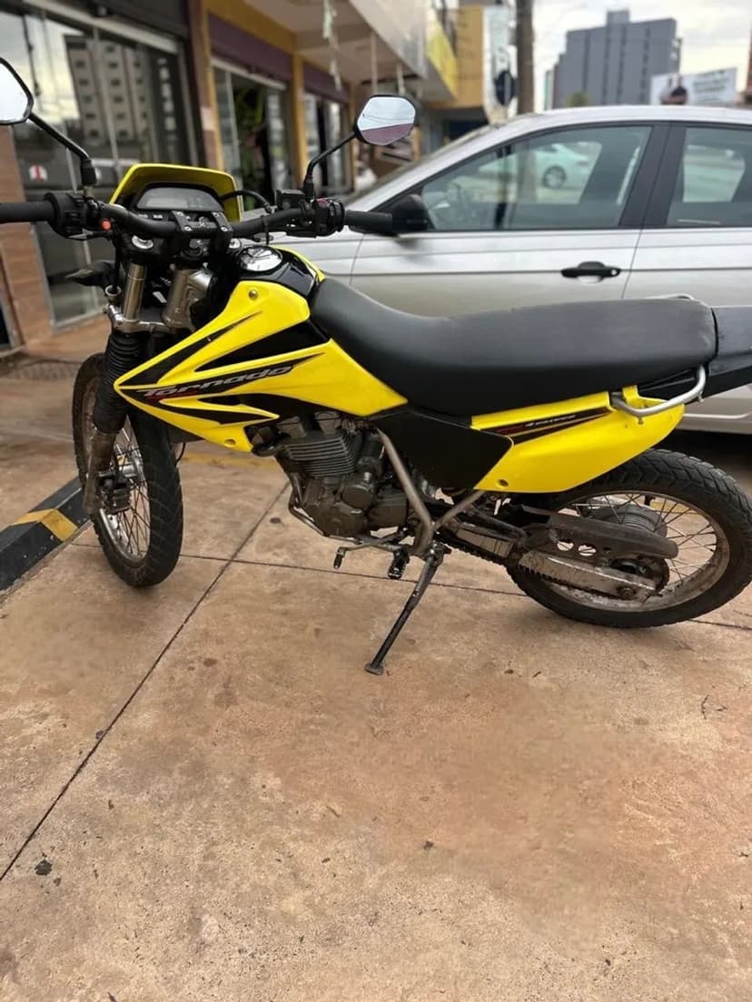 Tornado 250CC 
