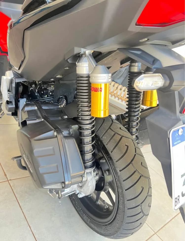Honda adv 