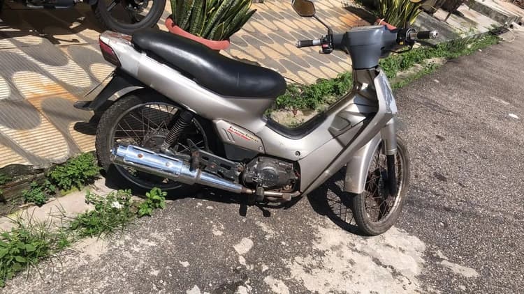 Moto Yamaha Crypton 