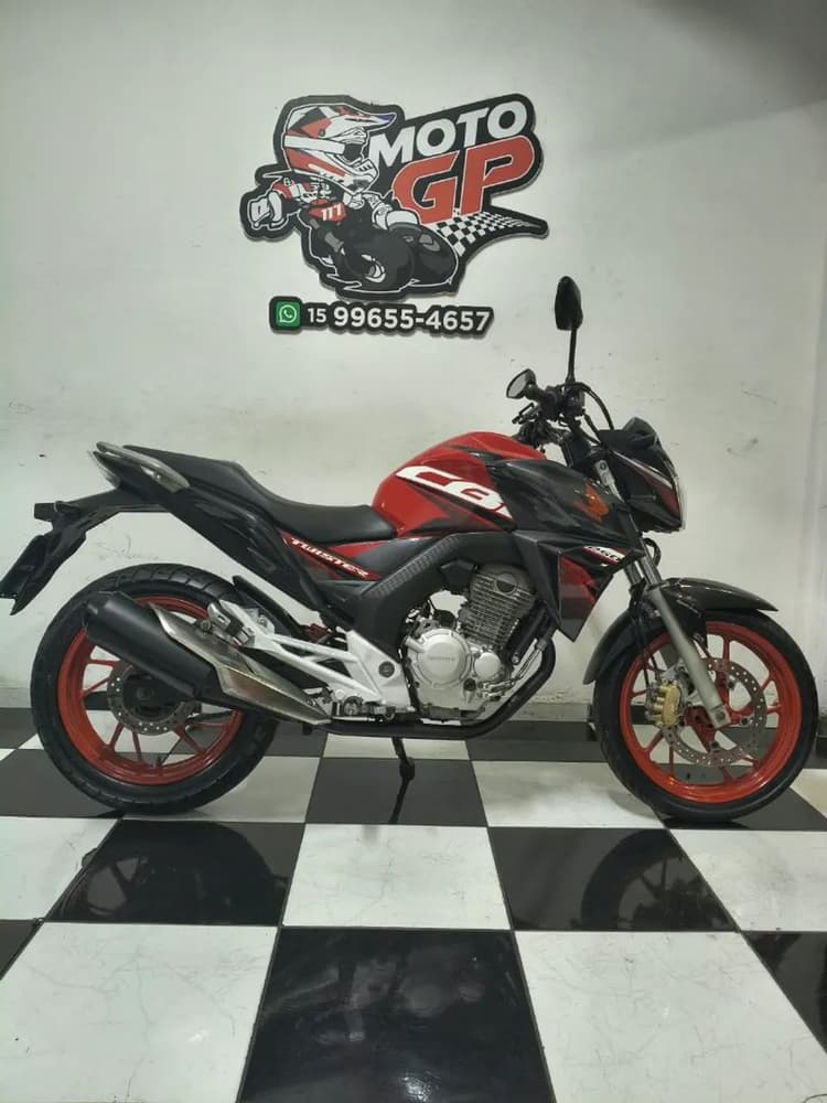 CB 250 Twister 2020