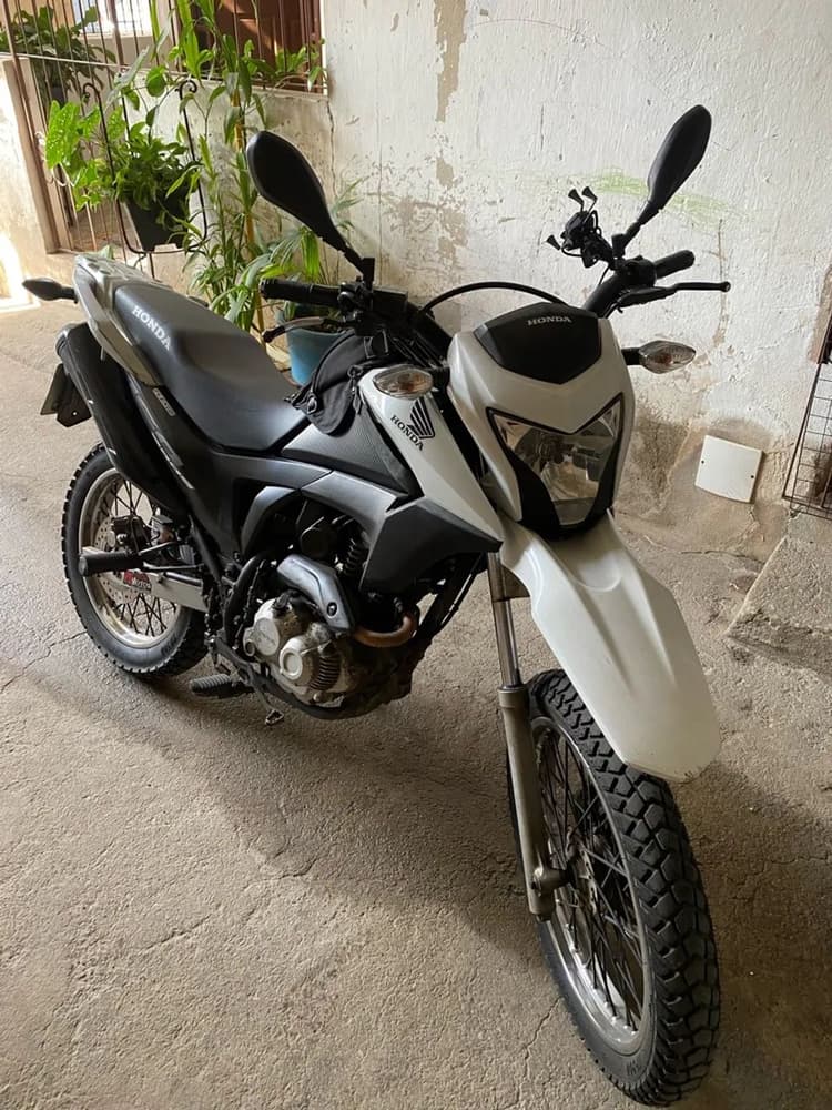 BROS 160 ESDD 2015