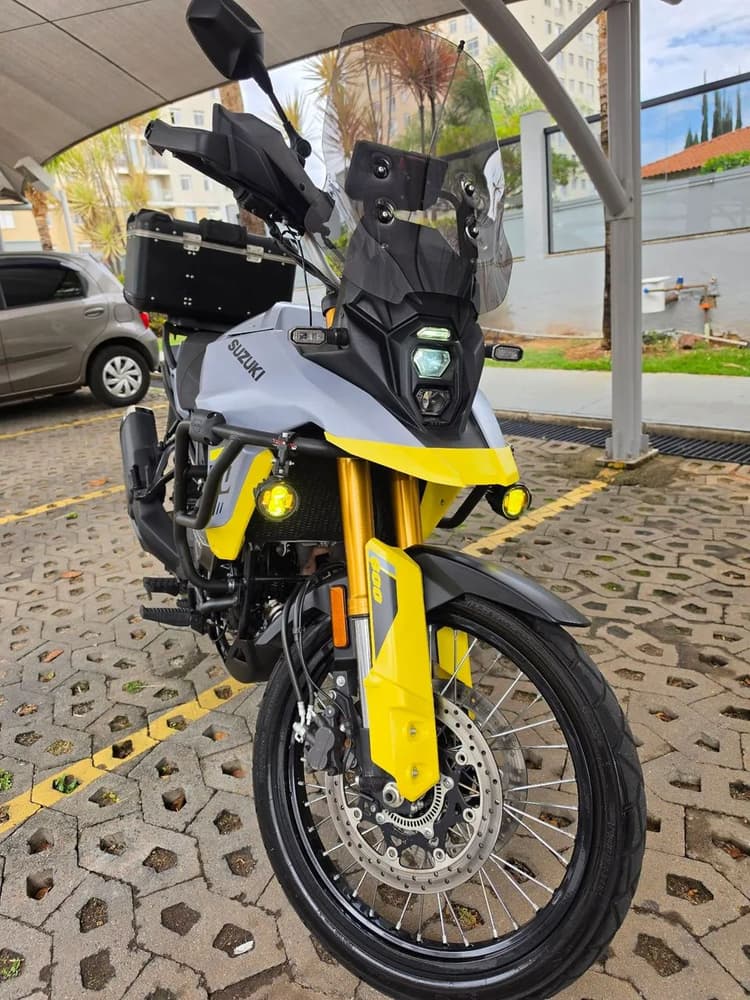 Suzuki V-Strom 800 DE