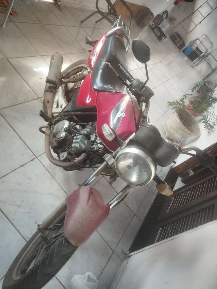 SUZUKI YES