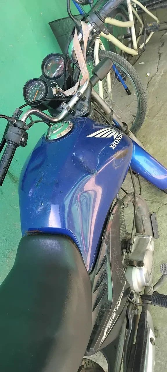 125 titan 