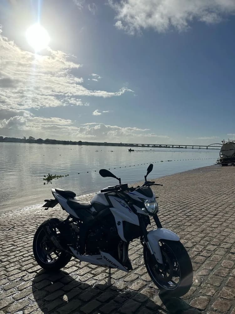 Gsxs 750 Suzuki 