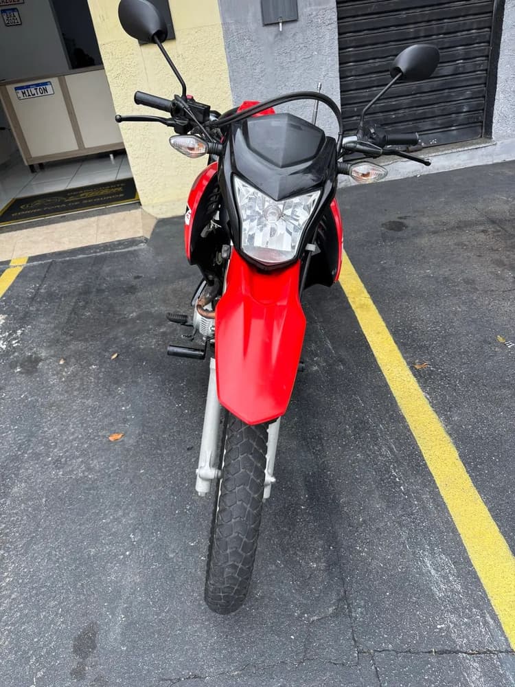 Bros 160