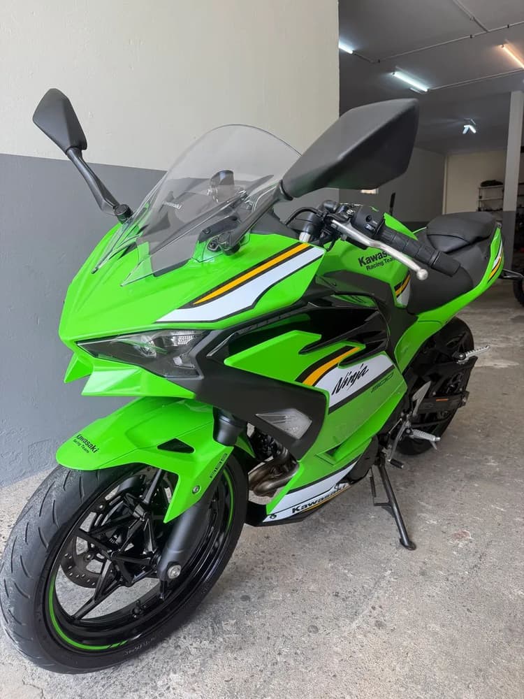 Kawasaki Ninja 500 SE