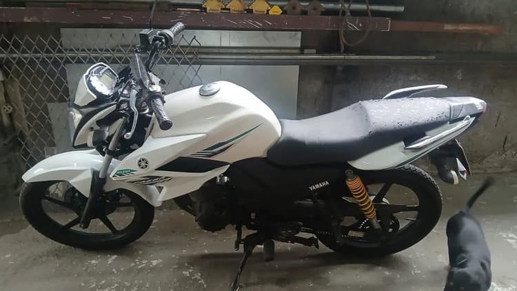 Fazer 150 impecável doc ok