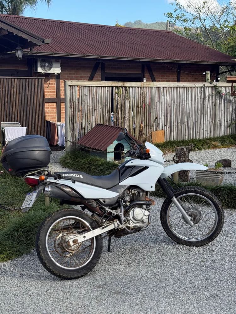 NXR BROS 2004 ES