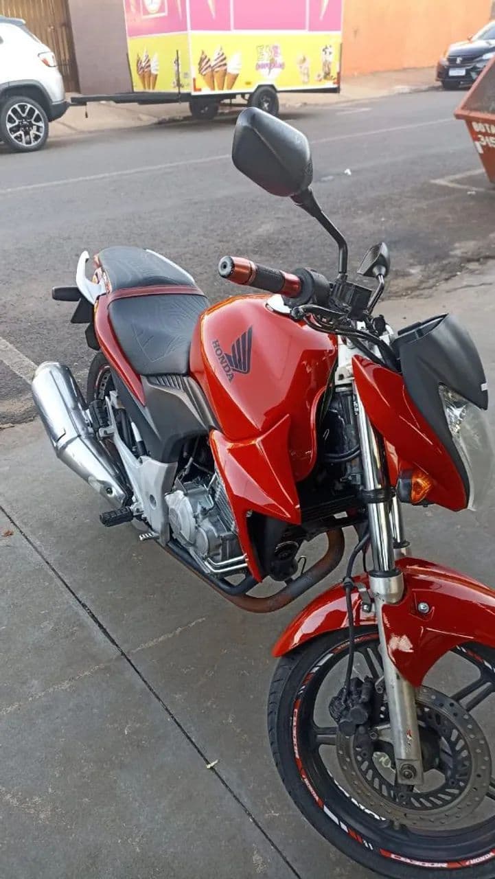 Cb 300 2013/2013